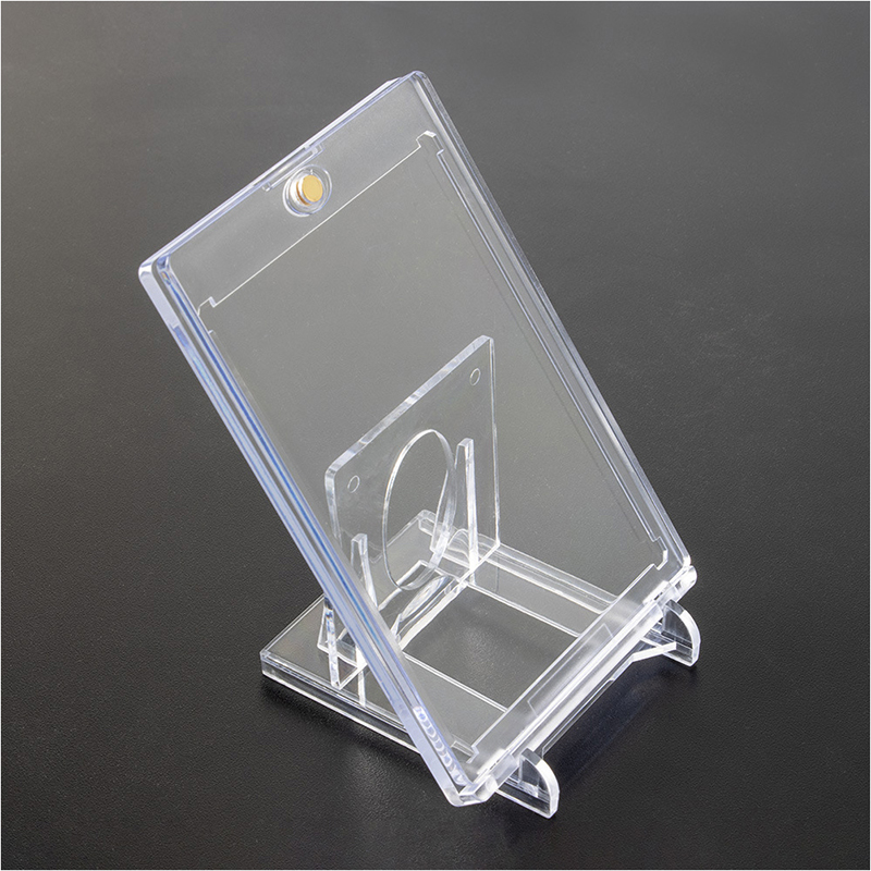 Porta carte di supporto da 1/5 - Gaming Card Holder recensione e prezzo